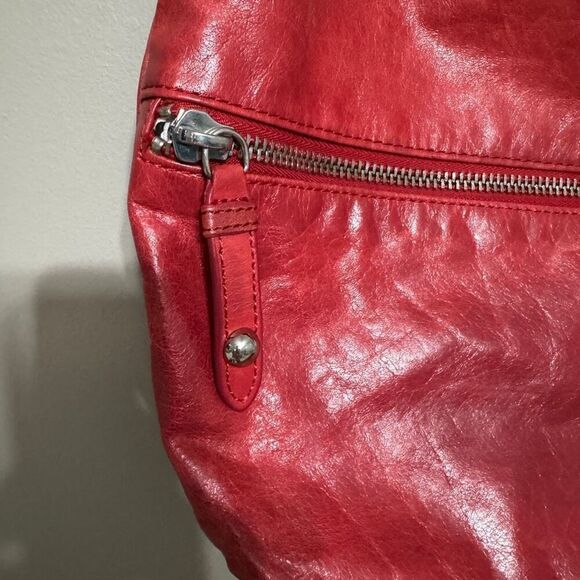 Hobo The Original red leather slouch hobo shoulder bag - Picture 3 of 11